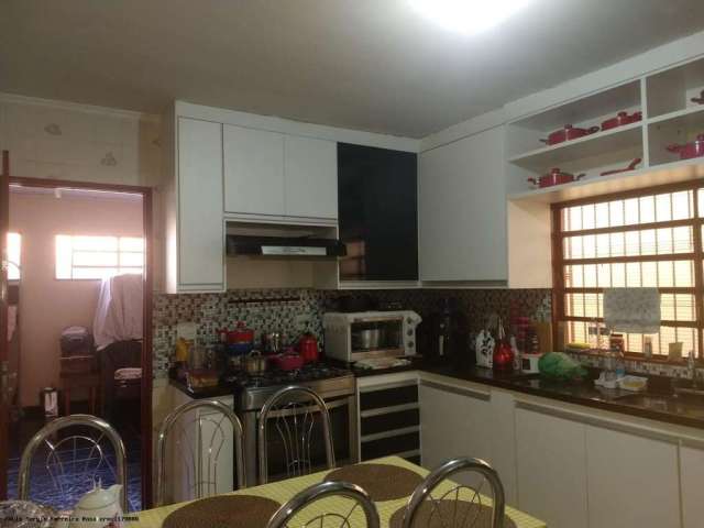 Casa para Venda em Ribeirão Preto, Jardim Piratininga, 2 dormitórios, 2 banheiros, 3 vagas