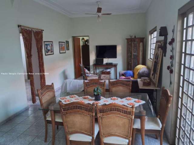 Casa para Venda em Ribeirão Preto, Vila Virgínia, 3 dormitórios, 1 suíte, 2 banheiros, 2 vagas