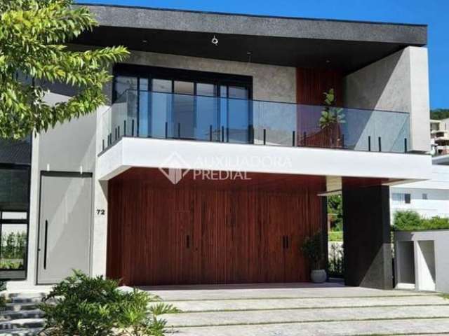 Casa em condomínio fechado com 5 quartos à venda na Avenida Marcio Ferreira de Mello e Silva, 55, Balneário Santa Clara, Itajaí, 382 m2 por R$ 6.300.000