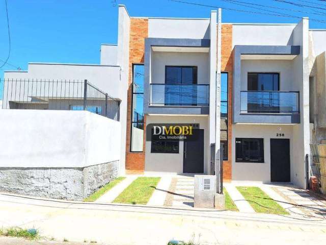 Sobrado com 2 dormitórios à venda, 67 m² por R$ 309.000,00 - Vila Cachoeirinha - Cachoeirinha/RS