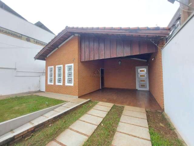 Casa com 2 quartos à venda no Alto, Botucatu  por R$ 320.000