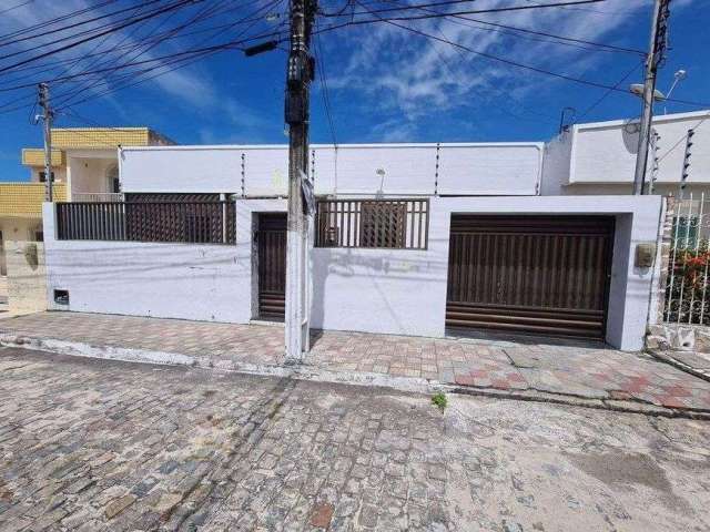 Casa a venda com 240m2, 3 quartos em Pereira Lobo - Aracaju - SE