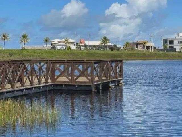 Casa à venda em rua pública, 300m², 3 quartos, 4 banheiros, 4 vagas, Itaporanga d'Ajuda, SE