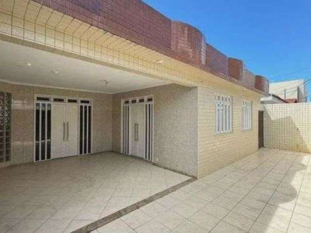 Casa à venda em rua pública, 300m², 4 quartos, 3 banheiros, 2 vagas, GRAGERU, Aracaju, SE