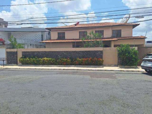 Casa à venda em rua pública, 450m², 4 quartos, 2 banheiros, 4 vagas, SUÍÇA, Aracaju, SE