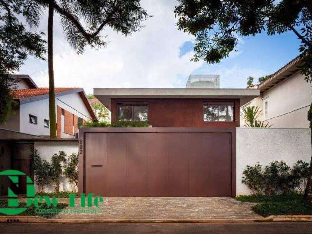 Casa para venda por R$  8.150.000,00 em Alto de Pinheiros - SP