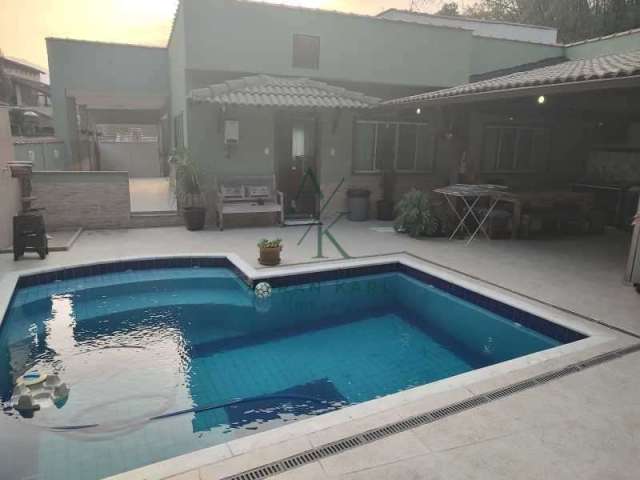 Casa em condomínio fechado com 3 quartos à venda na Estrada do Sacarrão, Vargem Grande, Rio de Janeiro, 300 m2 por R$ 760.000