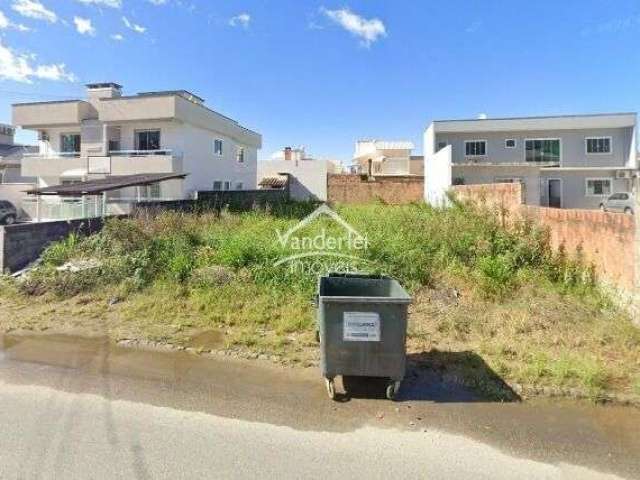 Terreno plano de 360m² com escritura pública, viabilidade e projeto aprovado no bairro Aririú em Palhoça - SC