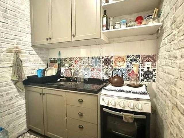 Apartamento com 2 quartos à venda na Rua Desembargador Hugo Candal, 65, Três Figueiras, Porto Alegre por R$ 340.000