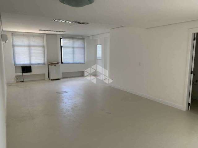 Sala comercial à venda na Avenida Getúlio Vargas, 1184, Menino Deus, Porto Alegre por R$ 475.000