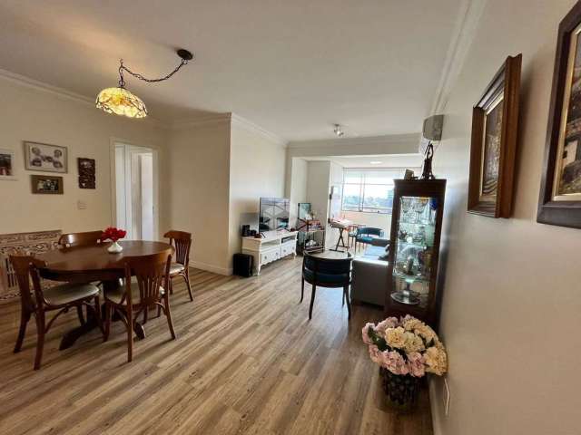 Apartamento com 3 quartos à venda na Avenida General Barreto Viana, 1074, Chácara das Pedras, Porto Alegre por R$ 819.900