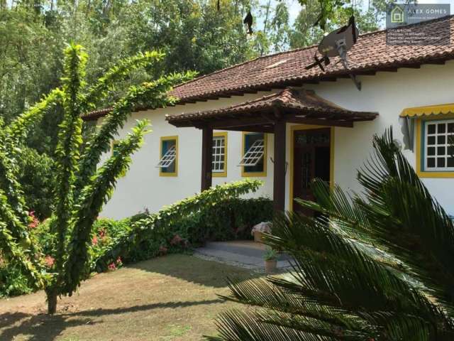 Sítio para Venda em Araruama, Morro Grande, 8 dormitórios, 3 suítes, 6 banheiros, 10 vagas