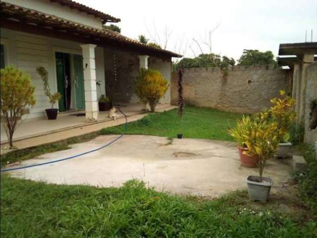 Casa para Venda em Araruama, Outeiro, 2 dormitórios, 1 suíte, 2 banheiros, 2 vagas