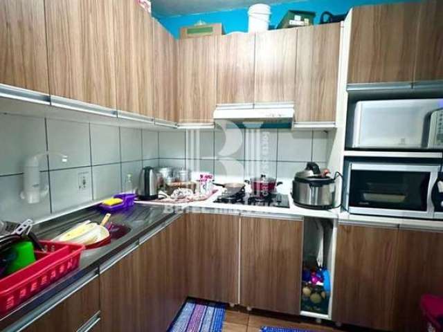 Apartamento Semimobiliado em Nereu Ramos