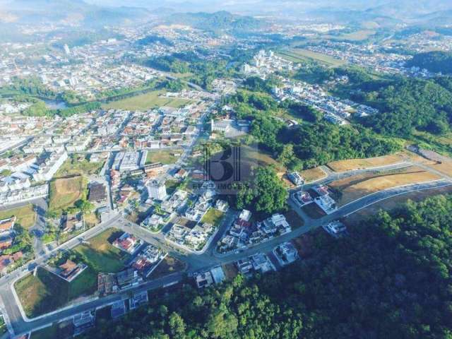 Terreno para Venda em Jaraguá do Sul / SC no bairro Amizade