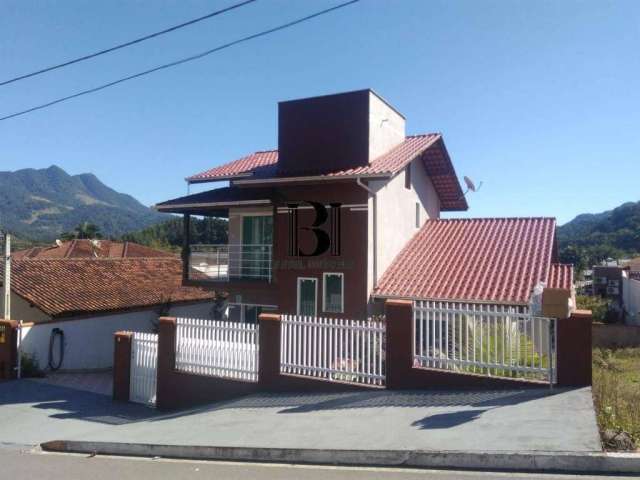 Casa para Venda em Guaramirim / SC no bairro Nova Esperança