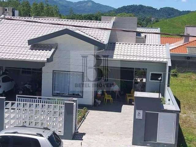 Casa para Venda em Jaraguá do Sul / SC no bairro Três Rios do Norte