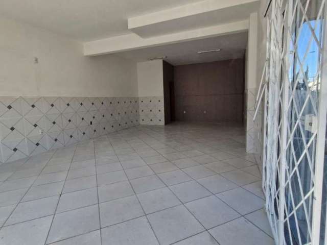 Sala comercial para alugar na Antonia Gums Baumgartner, 623, Murta, Itajaí por R$ 2.000