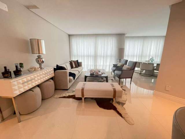 Excelente apartamento mobiliado a 650m do mar- Balneário Camboriú