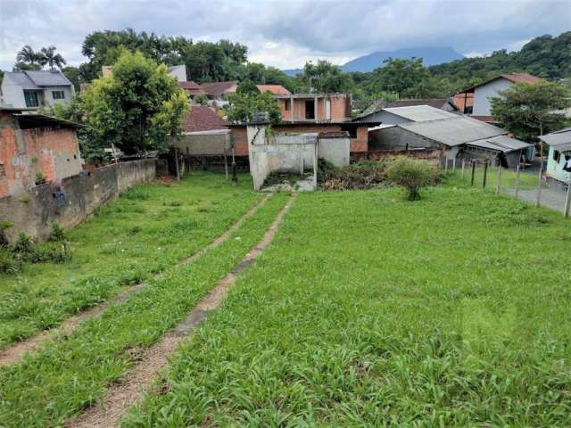 Terreno à venda no Itoupava Central, Blumenau  por R$ 190.000