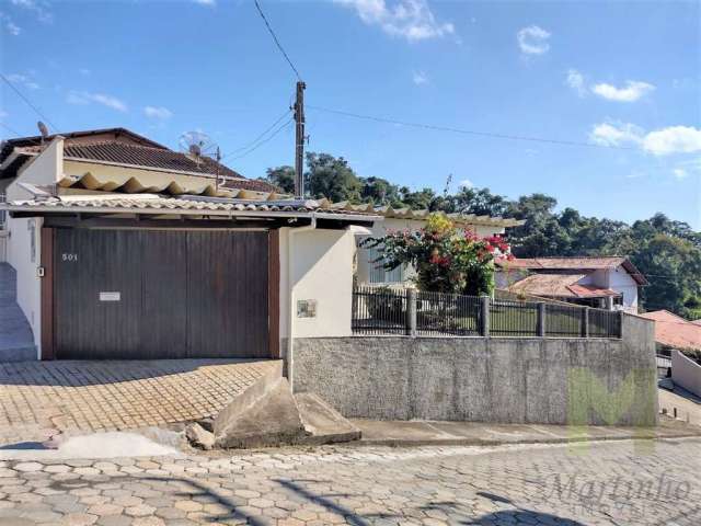 Casa com 5 quartos à venda no Tribess, Blumenau , 165 m2 por R$ 750.000