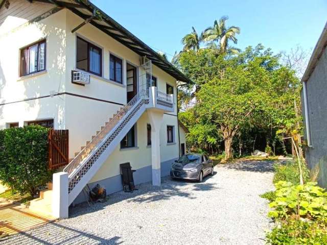 Casa comercial à venda no Salto do Norte, Blumenau  por R$ 850.000