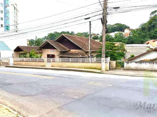 Terreno à venda no Itoupava Norte, Blumenau  por R$ 630.000