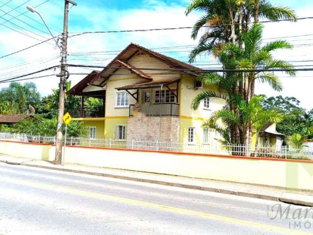 Casa com 4 quartos à venda no Itoupava Central, Blumenau , 526 m2 por R$ 2.970.000