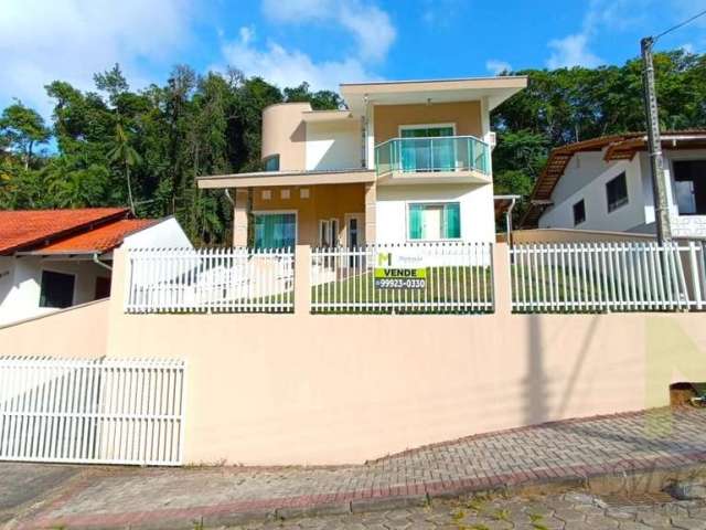 Casa com 3 quartos à venda no Testo Salto, Blumenau , 230 m2 por R$ 745.000