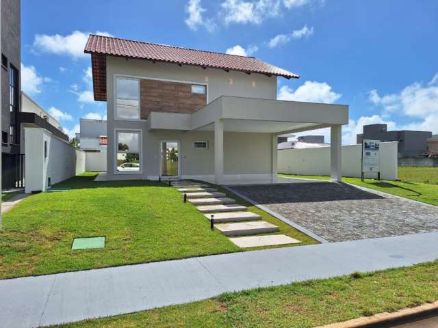 Casa de Condomínio à Venda com 3 quartos, 2 banheiros, 2 vagas e 279m² a partir de R$ 1.700.000