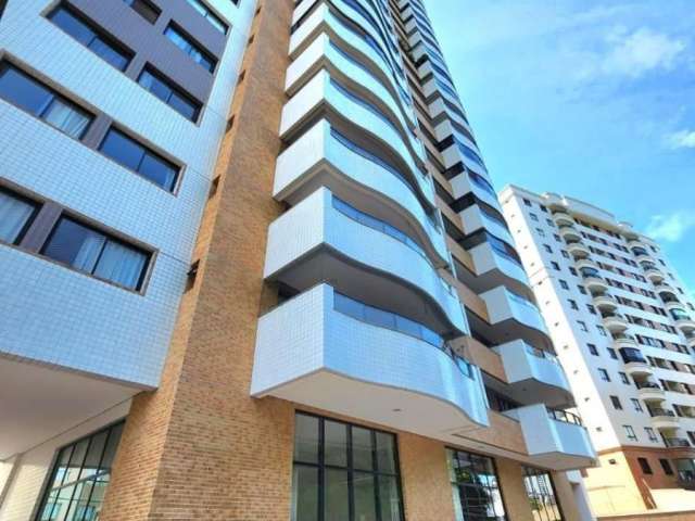 Apartamento à Venda com 4 quartos, 1 banheiro, 3 vagas e 173m² por R$ 1.150.000