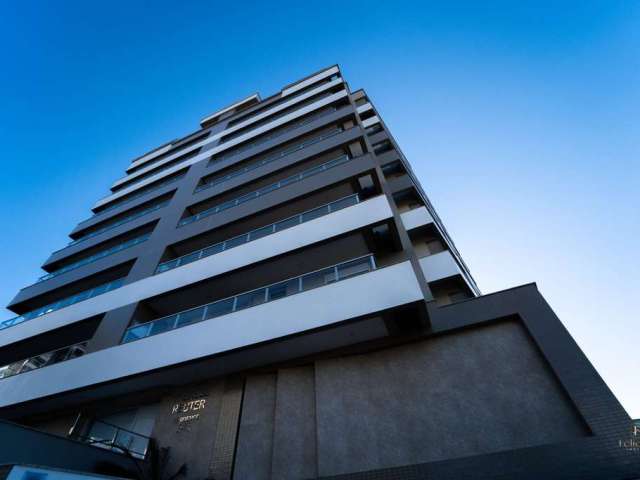 Apartamento Cobertura em Barreiros, São José/SC