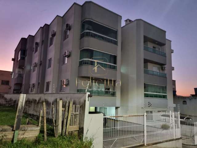 Apartamento à venda no bairro Picadas do Sul - São José/SC