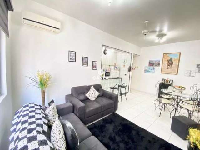 Apartamento com 2 dormitórios no bairro do Boqueirão.