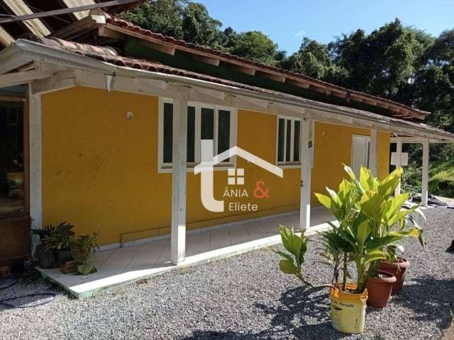 Casa com 6 quartos à venda no Cedrinho, Brusque , 150 m2 por R$ 650.000