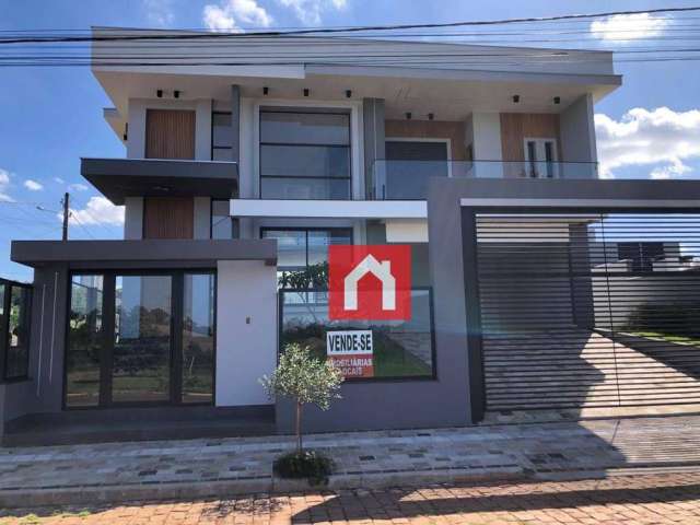 Casa com 3 dormitórios à venda, 262 m² por R$ 1.800.000,00 - Universitário - Lajeado/RS