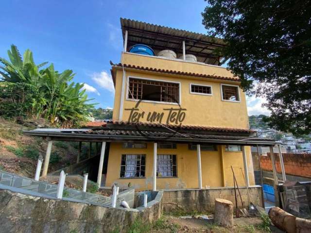 Casa com 2 quartos à venda na Rua Francisco Rodrigues Silva, 425, Santo Antônio, Juiz de Fora, 162 m2 por R$ 199.000