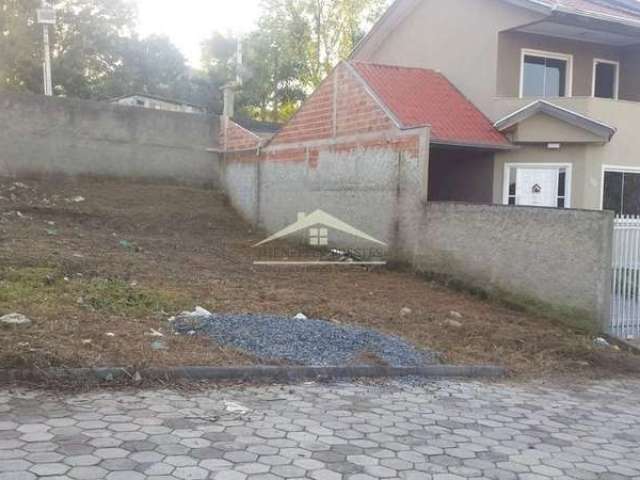 Terreno disponivel no maracanã.