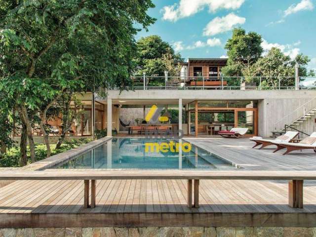 Casa com 6 dormitórios à venda, 731 m² por R$ 9.870.000,00 - Parque da Mantiqueira - Santo Antônio do Pinhal/SP