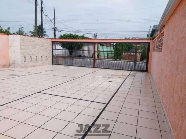 Sobrado em Condominio 3 Quartos - Quintal - 149m² - Lado praia - Jardim Real - Praia Grande 550 metros da Praia