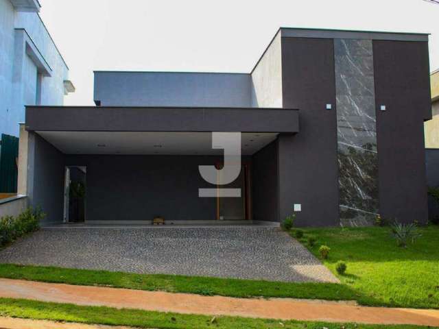 Casa térrea, 180 m2 de área construída e 360 m2 área total - Condomínio Villa D'aquila