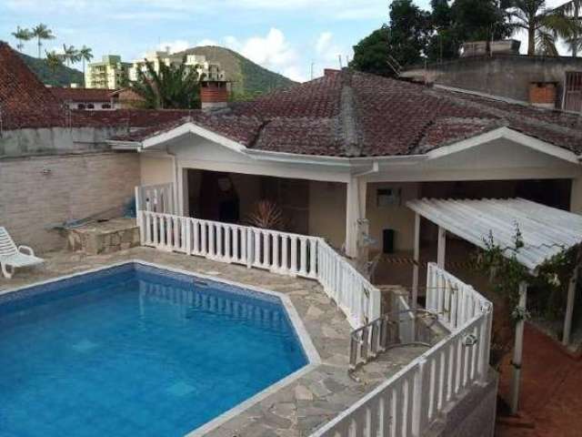 Casa em Condomínio - à venda por 450.000,00 - 2 quartos - Martim de Sá, Caraguatatuba - Caraguatatuba.