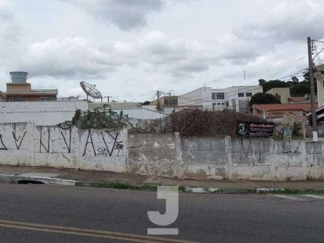 Terreno com ótima localização - Residencial e Comercial em Atibaia