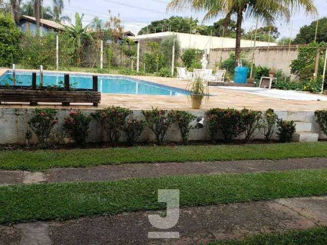 Chácara com 209,51 m2 e 2275,00 m2 terreno - Campestre Quinta de Santa Helena - 3 quartos - 3 banheiros 6 vagas