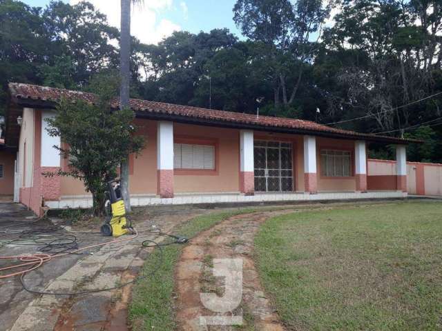 Chácara à venda 4.700m² no bairro Guaripocaba - Bragança Paulista/SP.