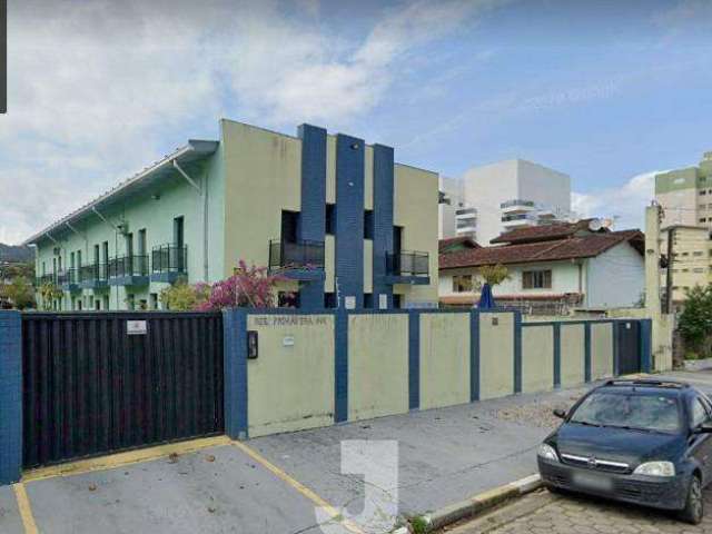 Casa em condomínio na Martim de Sá , 900m da praia, 267.000,00