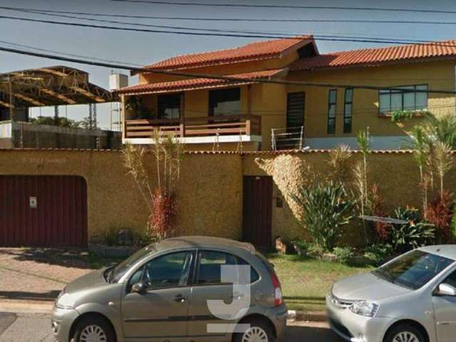 Sobrado excelente localização, ideal para fins comerciais, bem arborizada rica em detalhes no jardim, bairro Jardim América, Paulínia/SP