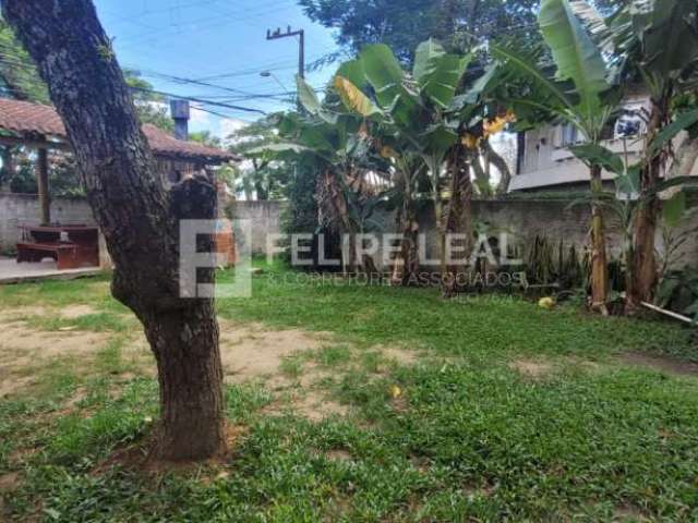 Casa em Sambaqui - Florianópolis, SC