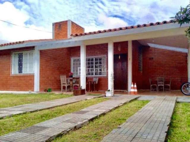 Casa em Canasvieiras  -  Florianópolis