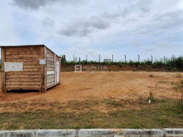 Lote / Terreno em Forquilhas  -  São José